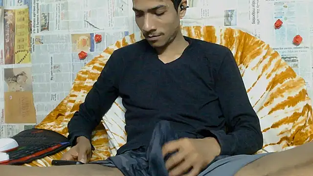 Alex Suman25 online show from February 2026 06:05:02 PM