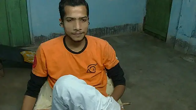 Alex Suman25 online show from November 2025 03:59:02 PM