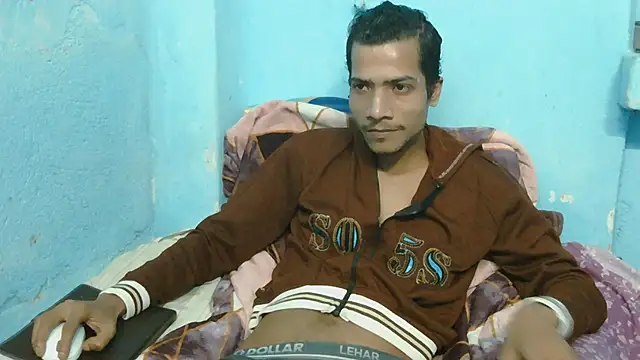 Alex Suman25 online show from December 2025 05:58:02 PM