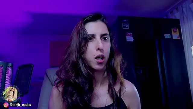 Lilith malum online show from January 2026 10:14:02 PM