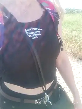SweetCupcaks online show from May 2026 01:54:01 PM