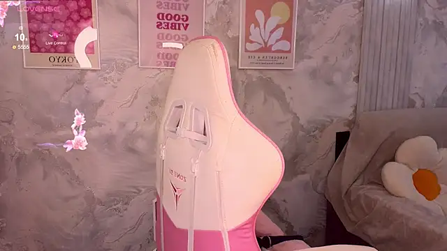 angel with flowers online show from February 2025 03:34:02 AM