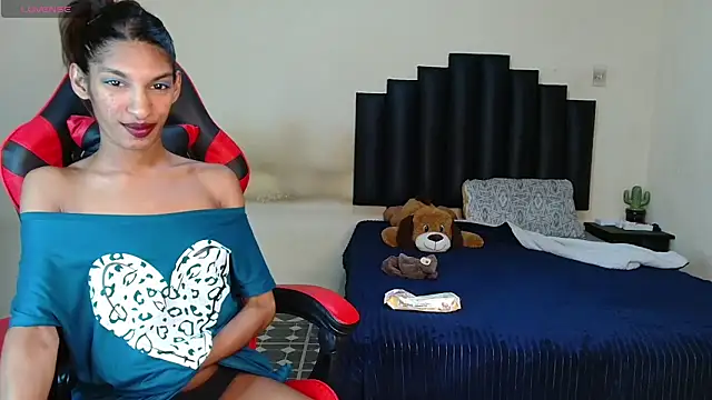 Silkylicious online show from December 2025 11:36:02 PM