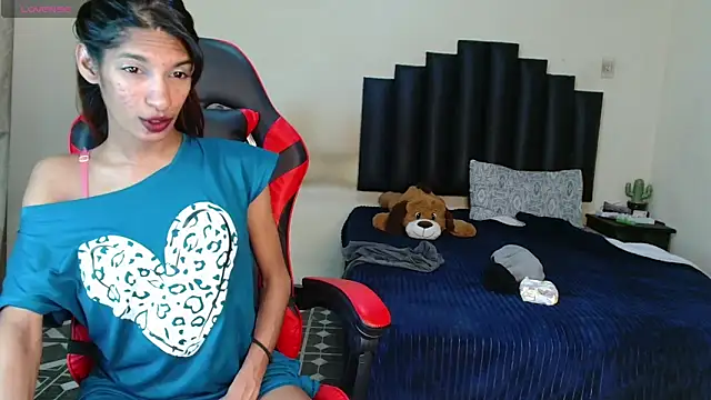 Silkylicious online show from November 2025 10:43:01 PM