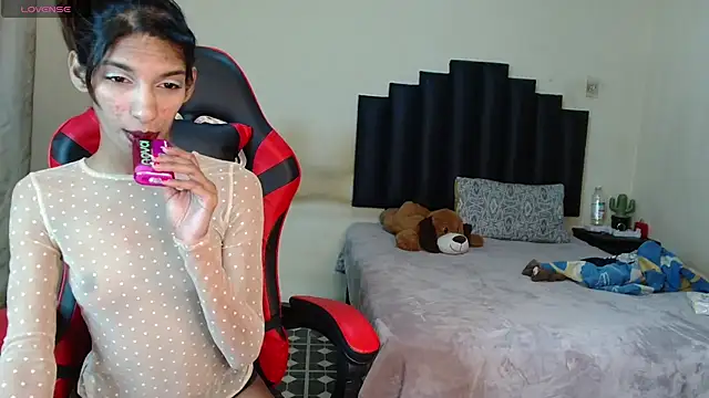 Silkylicious online show from October 2025 01:26:02 AM