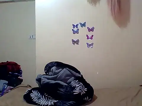 Zara Twilight online show from March 2025 07:01:02 PM