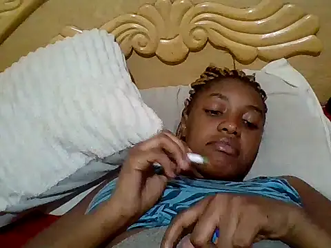 Zara Twilight online show from January 2026 08:34:02 PM