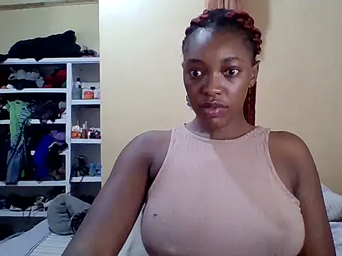 Zara Twilight online show from December 2025 10:58:02 AM