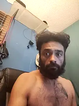 C8L3U online show from December 2024 05:05:02 AM