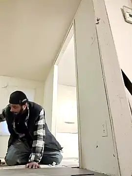 C8L3U online show from January 2025 01:06:02 PM