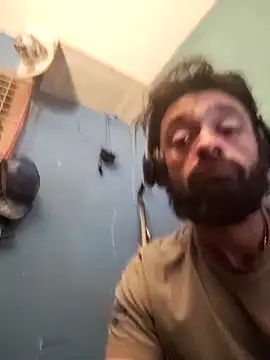 C8L3U online show from December 2024 07:49:02 AM