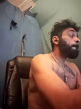 C8L3U online show from December 2024 11:07:01 AM