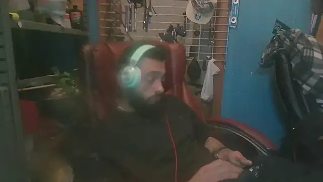 C8L3U online show from February 2025 04:20:01 AM