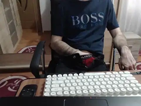 uncutguy01 online show from March 2025 04:00:02 PM
