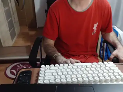 uncutguy01 online show from March 2025 04:56:02 PM
