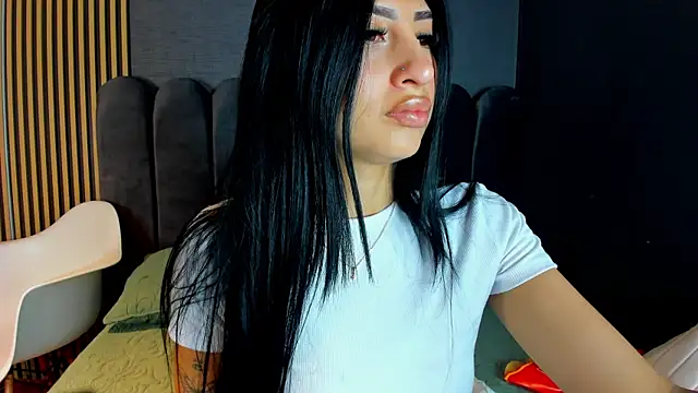 Nicolette ks  online show from January 2026 04:51:02 AM