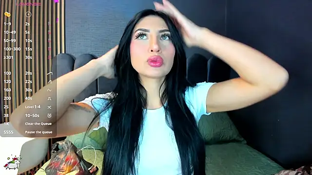 Nicolette ks  online show from December 2025 03:38:02 AM