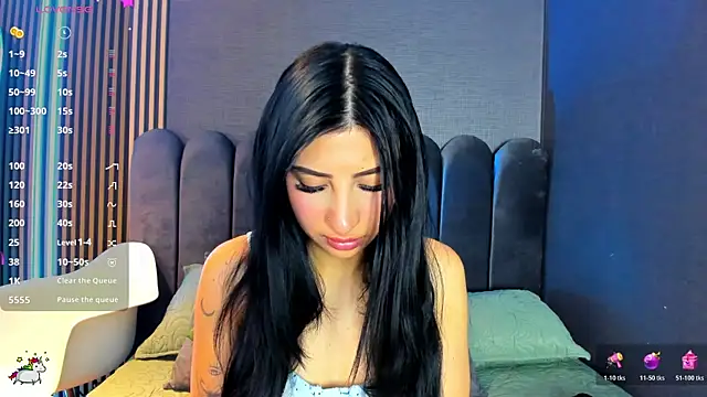 Nicolette ks  online show from December 2025 03:40:02 AM