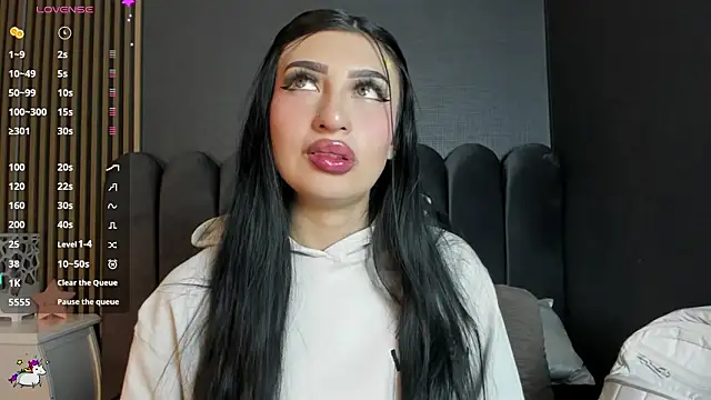 Nicolette ks  online show from February 2026 03:58:01 AM