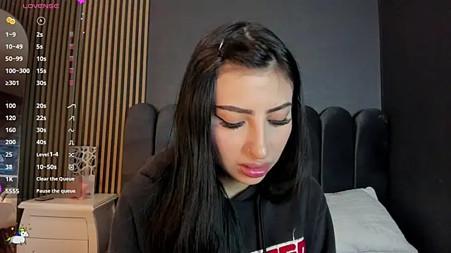 Nicolette ks  online show from March 2026 04:24:01 AM