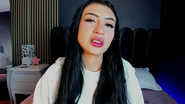 Nicolette ks  online show from March 2026 04:44:02 AM