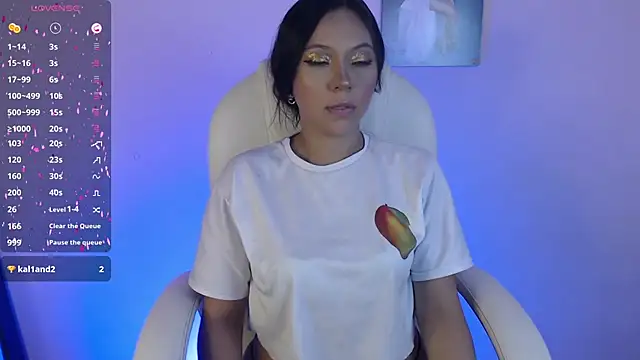 Snapshot of Rou_11 chatting on March 2025 02:30:02 AM Rou 11 online show from March 2025 02:30:02 AM