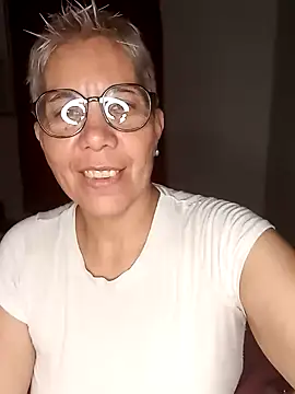 Snapshot of luz_bella chatting on January 2025 02:46:02 AM luz bella online show from January 2025 02:46:02 AM