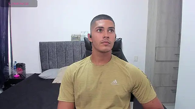 Iamdylan777 online show from January 2026 09:53:01 PM