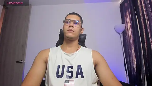 Iamdylan777 online show from March 2026 01:07:01 PM