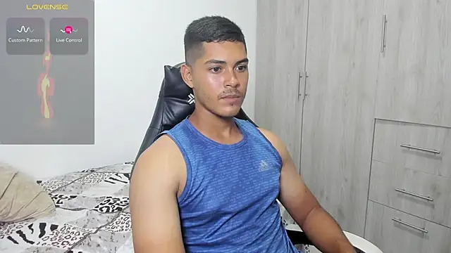 Iamdylan777 online show from November 2025 11:53:01 PM