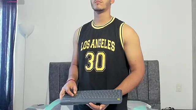 Iamdylan777 online show from May 2026 02:48:01 PM