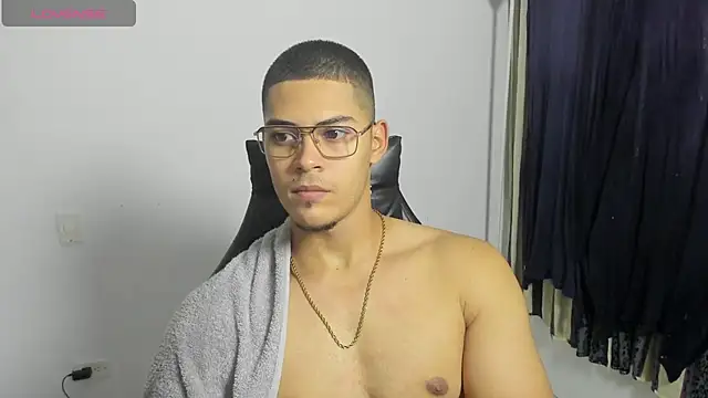 Iamdylan777 online show from February 2026 07:41:02 AM