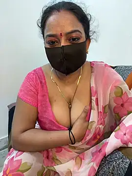 Snapshot of Sexi_rimi_bhabhi chatting on June 2026 06:14:02 PM Sexi rimi bhabhi online show from June 2026 06:14:02 PM