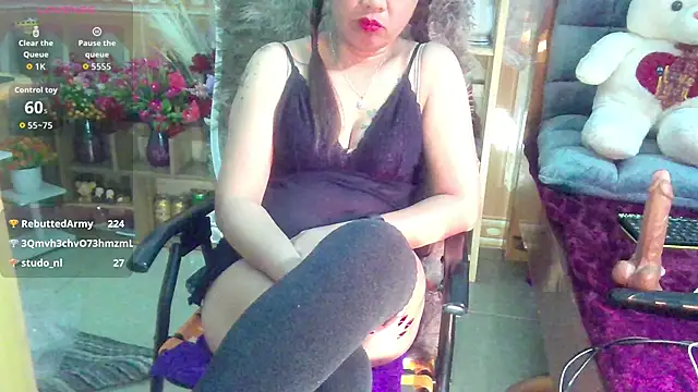 Jerry-Lan online show from November 2025 07:03:01 PM