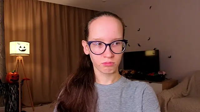 BettyBrowni online show from November 2025 04:11:02 PM