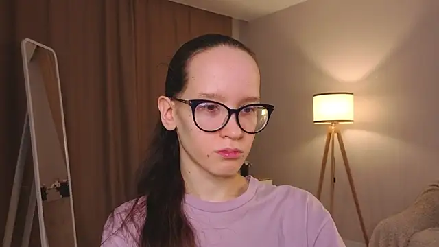 BettyBrowni online show from February 2026 04:04:02 PM