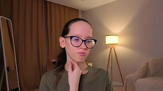 BettyBrowni online show from January 2026 04:11:01 PM