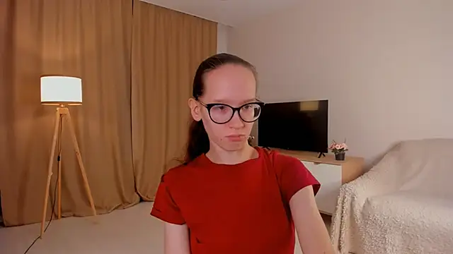 BettyBrowni online show from October 2025 04:17:01 PM