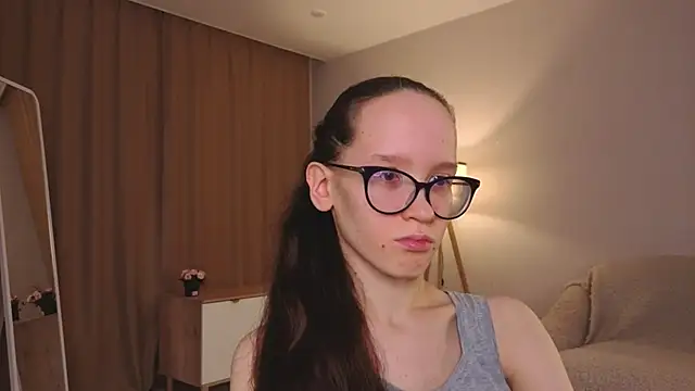 BettyBrowni online show from February 2026 04:07:01 PM