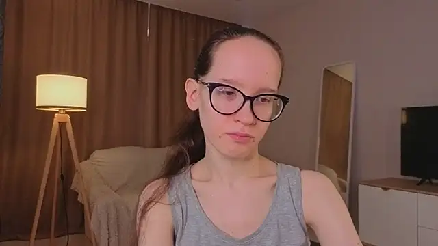 BettyBrowni online show from June 2026 04:02:02 PM