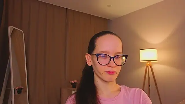 BettyBrowni online show from February 2026 04:07:02 PM