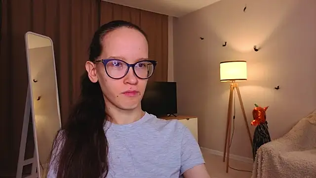 BettyBrowni online show from November 2025 04:06:02 PM