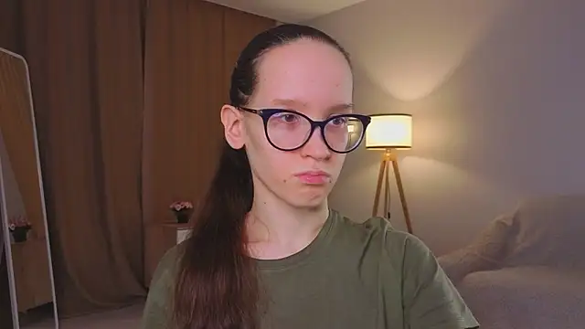 BettyBrowni online show from February 2026 04:06:01 PM