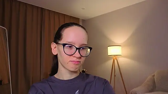 BettyBrowni online show from January 2026 04:10:02 PM