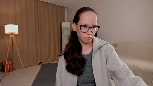 BettyBrowni online show from September 2025 04:13:02 PM