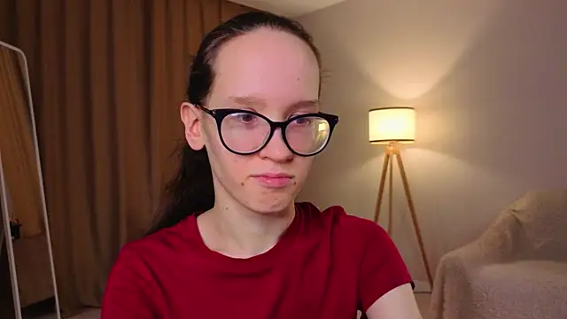 BettyBrowni online show from January 2026 04:10:01 PM