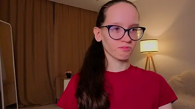 BettyBrowni online show from December 2025 04:11:02 PM