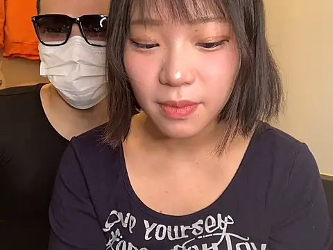 Riri  oo online show from March 2025 10:37:02 AM