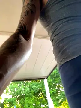 Snapshot of _kiiing_ chatting on September 2025 10:38:02 PM kiiing online show from September 2025 10:38:02 PM