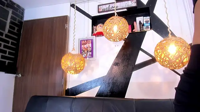 victoria aleia  online show from January 2026 11:41:02 PM